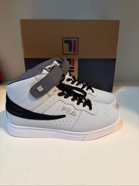 FILA Vulc 13 Mid Womens Sneakers